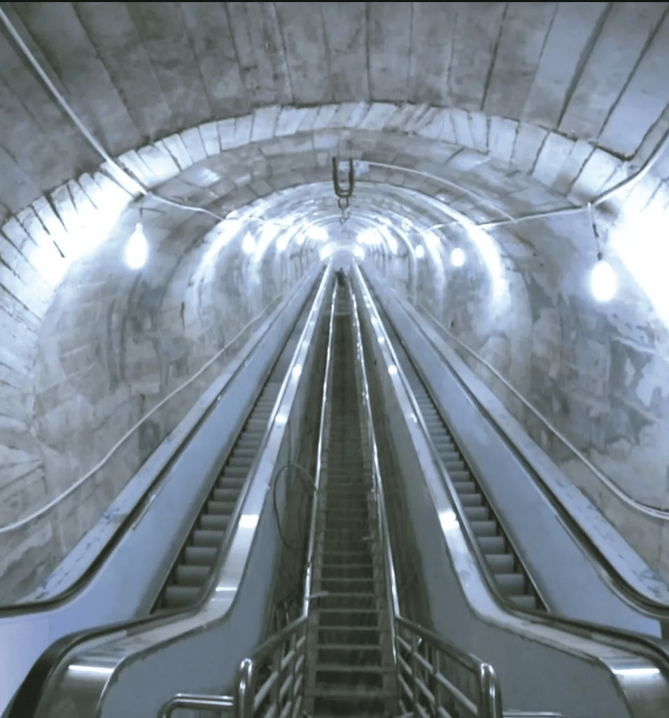 太突然！中国“电梯大王”逝世<strong></p>
<p>原油价格走势分析</strong>，年仅62岁！他靠500元机器和一辆二手三轮创业，公司上市后为股东分红34亿元