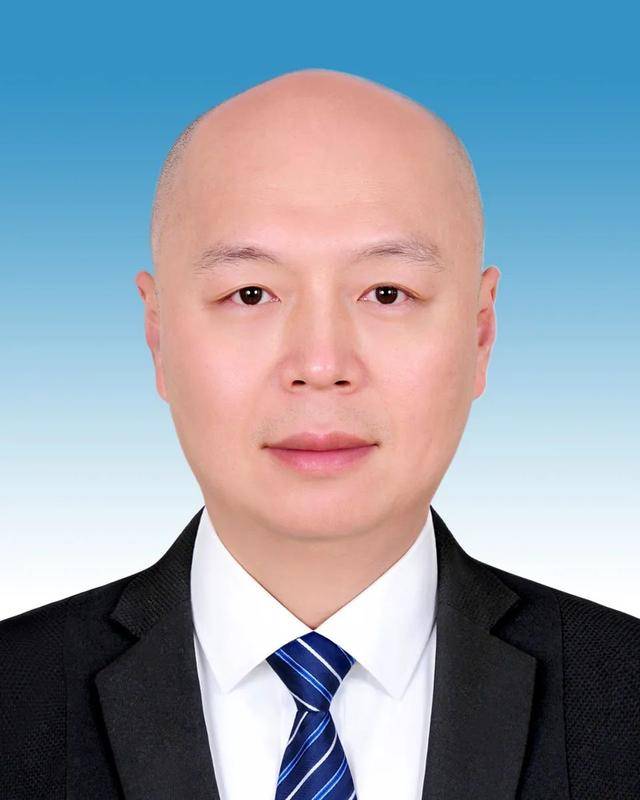 福建4位干部履新<strong></p>
<p>吉林松原油田</strong>,2位升副厅