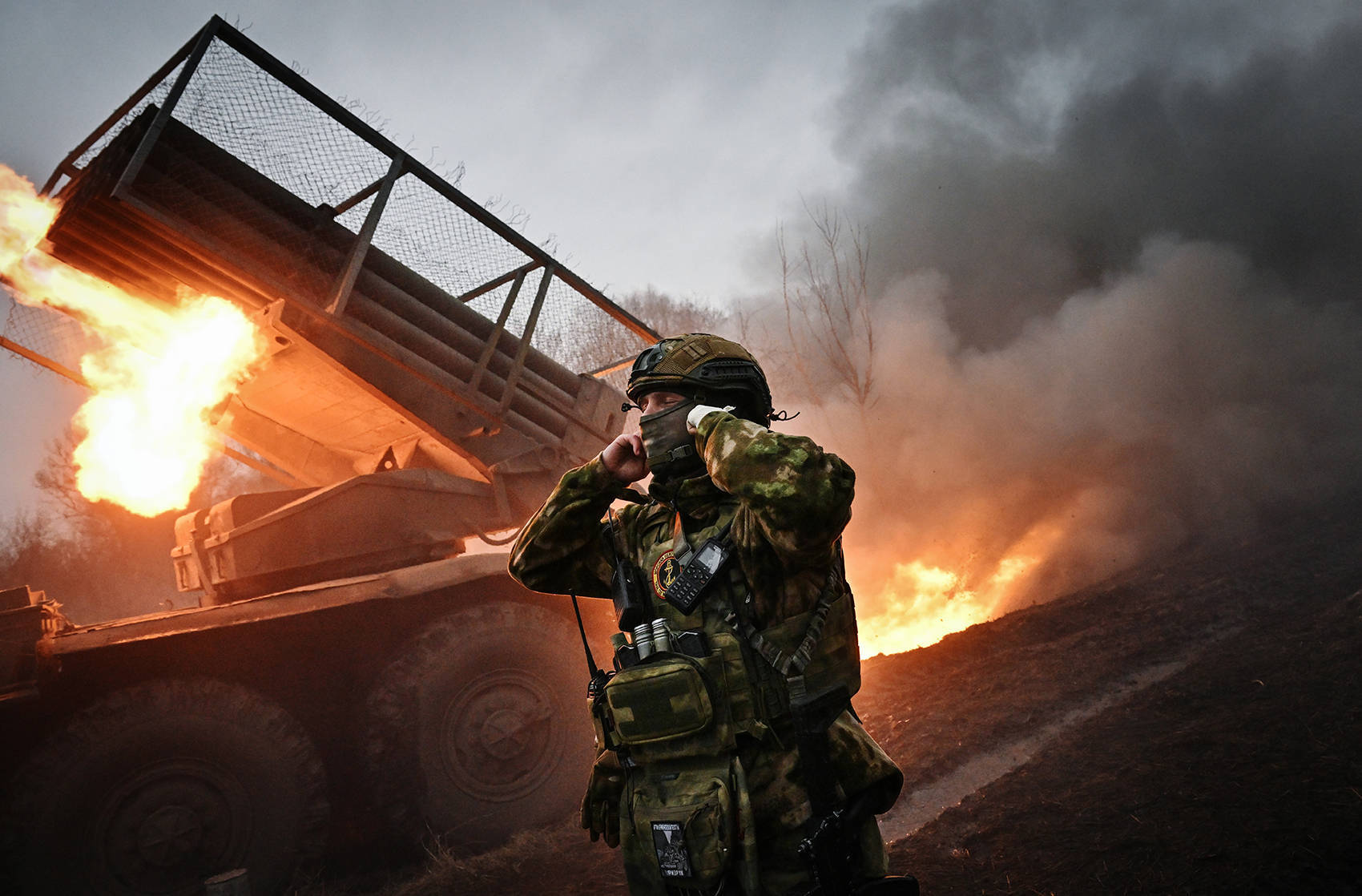 乌军凌晨对莫斯科发动无人机袭击<strong></p>
<p>原油加工量</strong>,俄罗斯多个机场暂停航班起降!这国总理发声:不受乌克兰胁迫