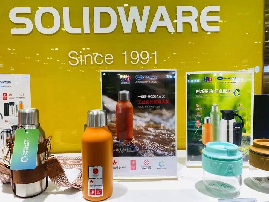 “1800元的出口商品219元拿下”!上海人假期疯狂“捡漏”<strong></p>
<p>原油加工量</strong>,这里外贸好东西都卖爆了,新品还将接力上市