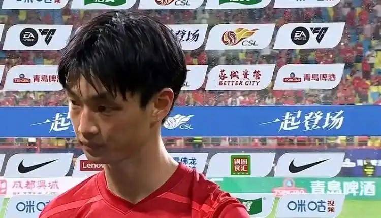 18强赛 | 国足大名单增容 廖锦涛、杨明洋进入考察视野