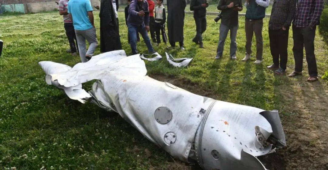 印巴冲突风云再起<strong></p>
<p>利比亚原油</strong>,莫迪陷双重危机!中方反倾销重拳出击,经济战线压力陡增!