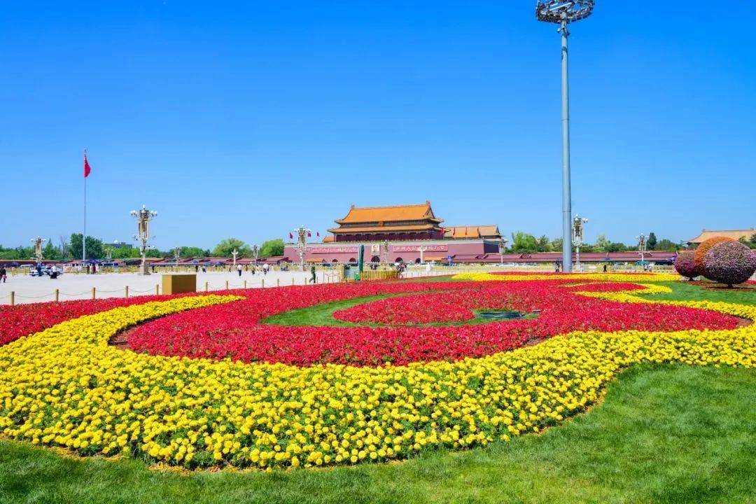 上海囡囡:去了一趟北京<strong></p>
<p>利比亚原油</strong>,忍不住想说说,北京给我的4个印象