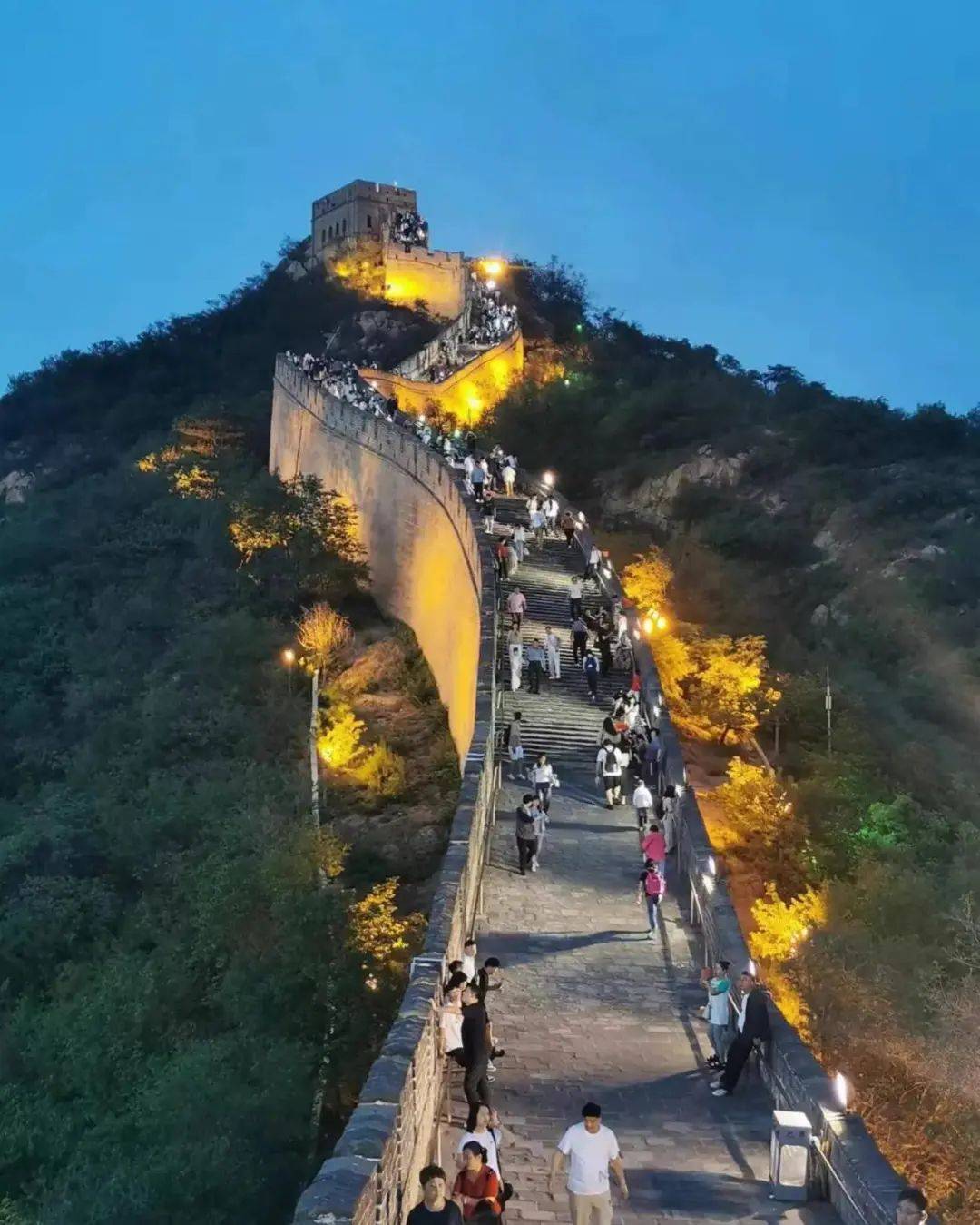 上海囡囡:去了一趟北京<strong></p>
<p>利比亚原油</strong>,忍不住想说说,北京给我的4个印象