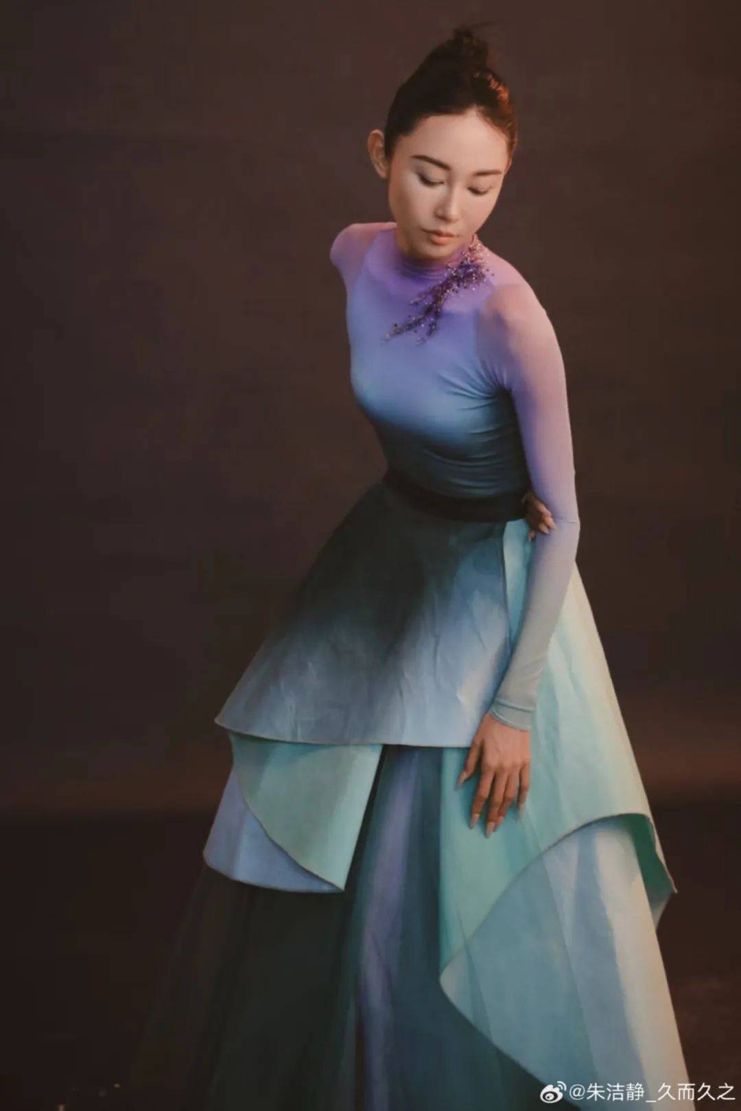 浙江知名女演员<strong></p>
<p>外盘原油期货</strong>，重病归来！曾四登春晚，流泪照心疼