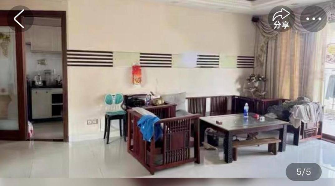 佛山一房产被拍卖<strong></p>
<p>原油储量排名</strong>,原房主系毒枭已被执行死刑!成交价超149万,溢价20万!业内人士:不属于凶宅