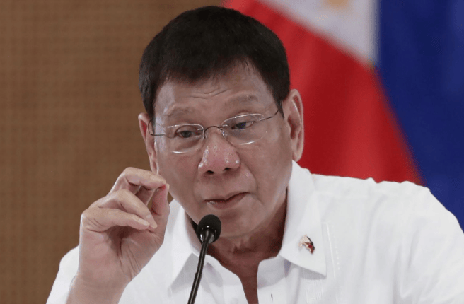 决战已打响<strong></p>
<p>原油储量排名</strong>,马科斯2员大将倒戈,莎拉也被催辞职,菲国民调变天