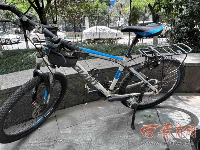 西安14岁初中生骑车回家在小区被撞 孩子说肇事司机下车看<strong></p>
<p>中石化中原油田</strong>了看就离开