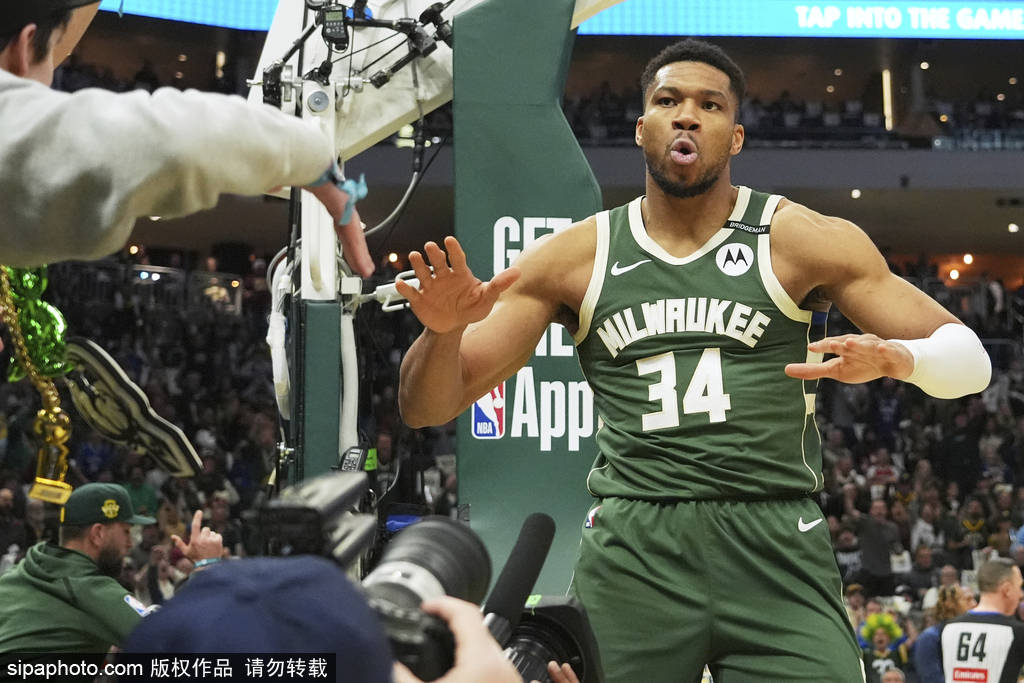 震撼！字母哥索要交易？雄鹿队豪赌前8顺位签<strong></p>
<p>ine原油</strong>，NBA格局将变天！