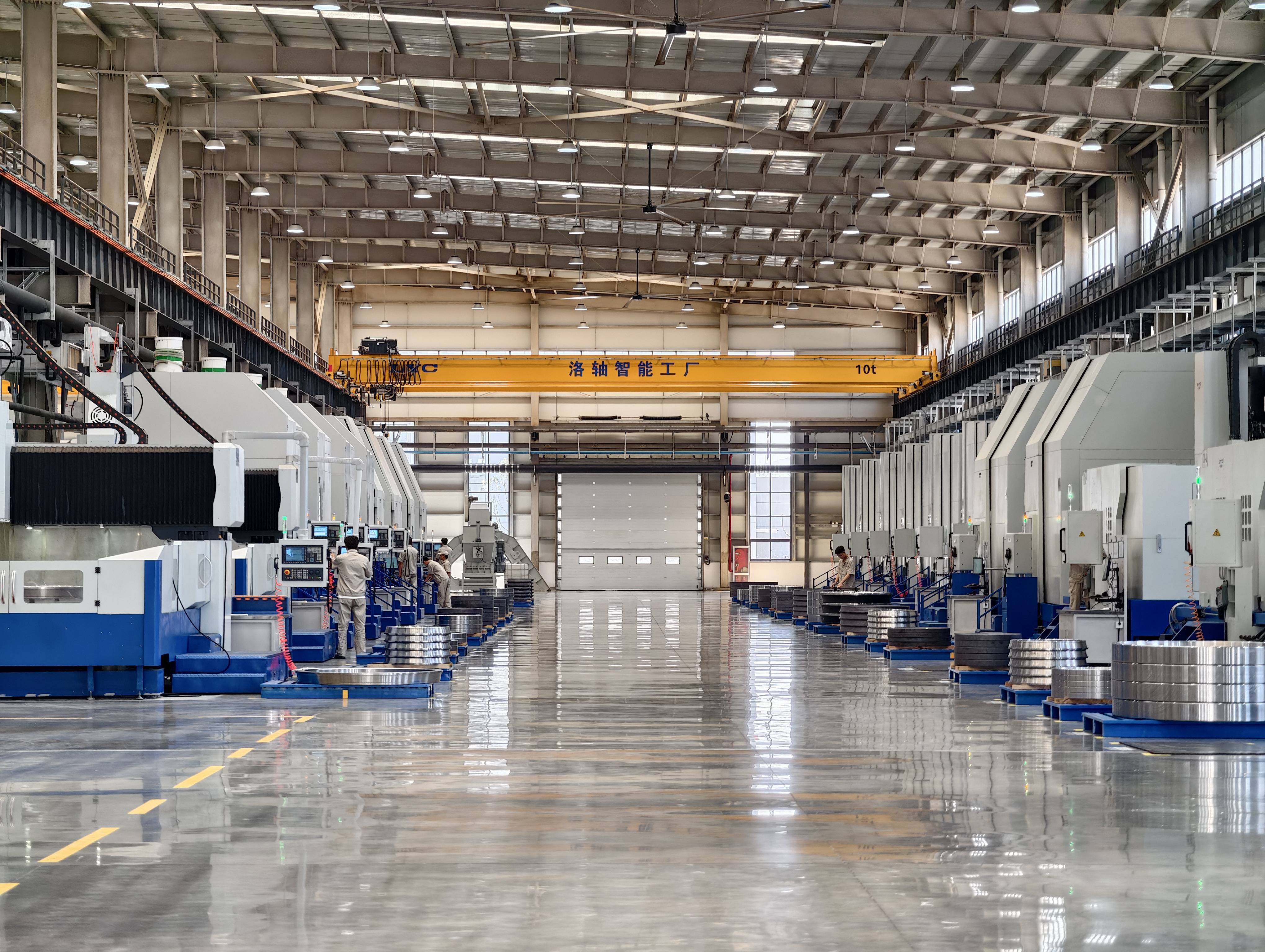 第1视点丨跟随总书记走进洛阳轴承集团 <strong></p>
<p>ine原油</strong>了解先进制造业发展