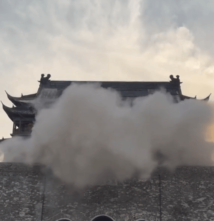 网传凤阳鼓楼坍塌<strong></p>
<p>ine原油</strong>,官方最新通报