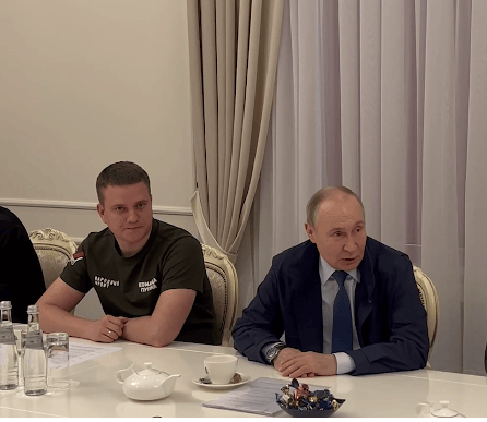 俄媒：普京称<strong></p>
<p>原油片</strong>，乌军每天都试图越过俄乌边界