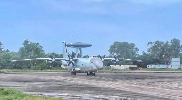 对上解放军<strong></p>
<p>原油凝点</strong>,印军能撑多久?12架歼20出动,实现五年前的预言