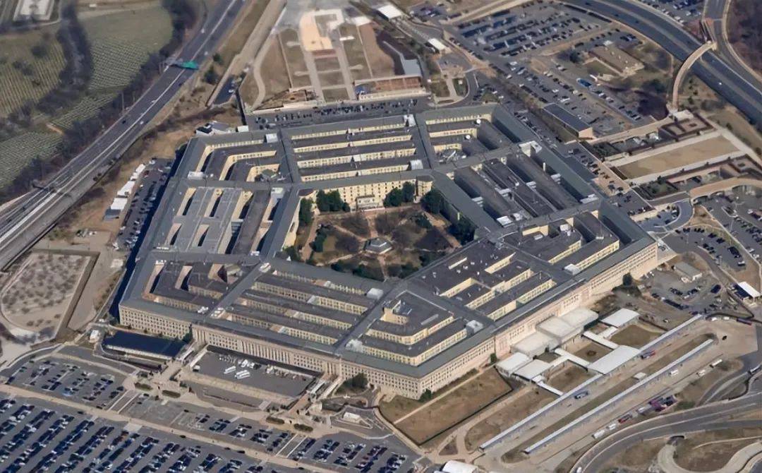 白宫内讧！特朗普30分钟变局<strong></p>
<p>原油期货怎么样</strong>，中国政策制定者如秋叶般被扫地出门！