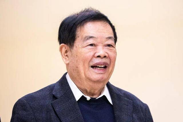 曹德旺:福耀科大8亿预算招50个学生<strong></p>
<p>原油期货怎么样</strong>,面向河南等5省招生