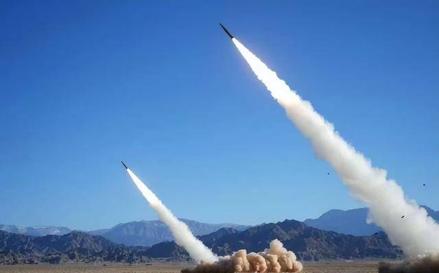 东部战区演习<strong></p>
<p>原油期货怎么样</strong>,曝光解放军杀手锏:岛上顽固分子一个都跑不了