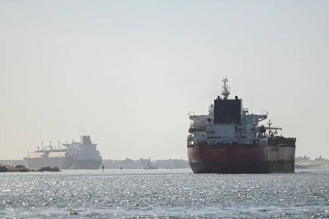 胡塞的导弹基地<strong></p>
<p>国际原油下跌</strong>，藏得太深了！以军偷袭未果，炸民航客机强行挽尊