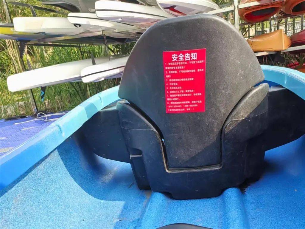 码头无人值守<strong></p>
<p>原油喊单直播</strong>，上海一游客自行上岸踩空落水！律师：商家有缺陷、游客有疏忽