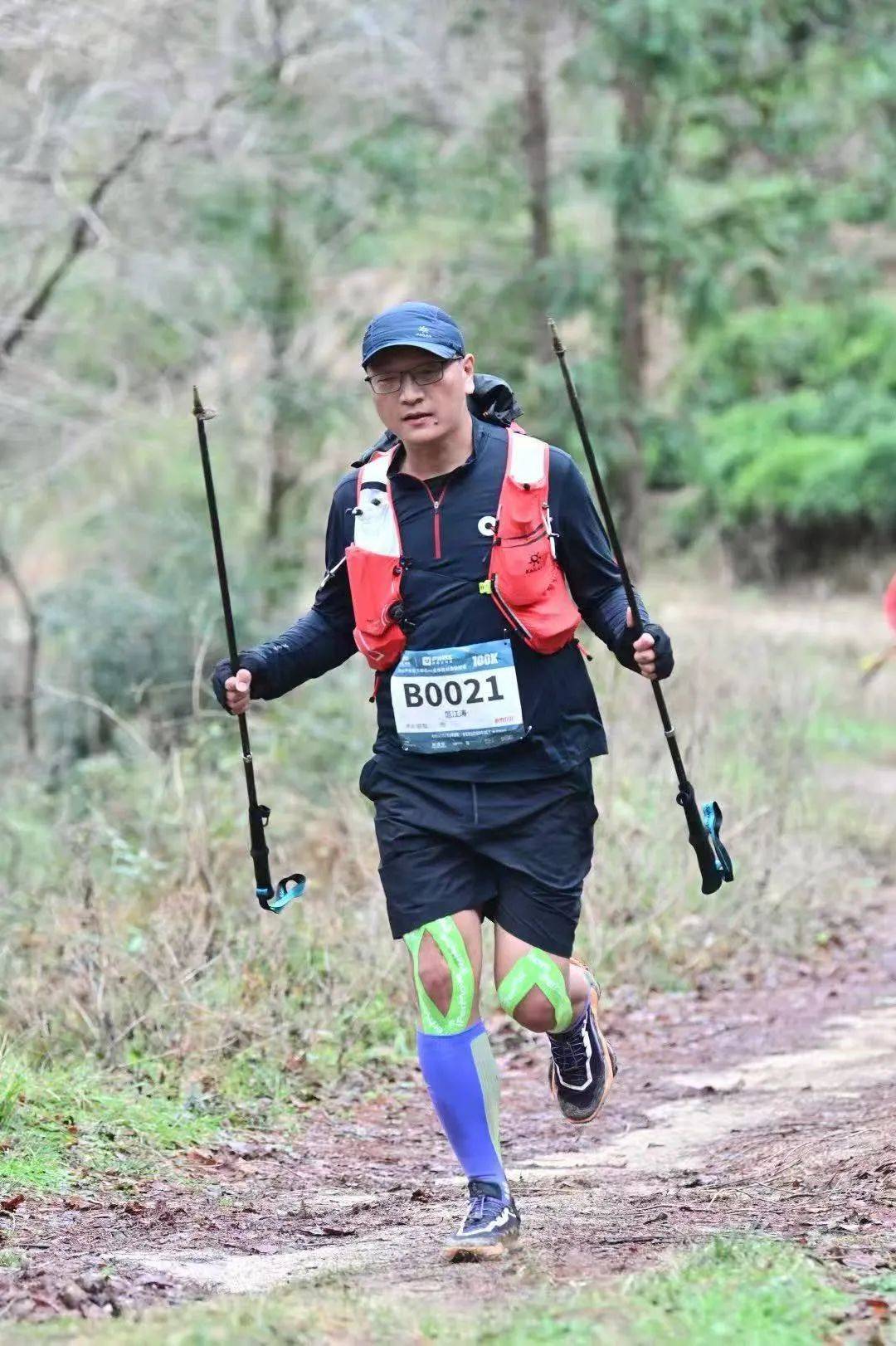 珠峰“救人者”范江涛:救下一条命<strong></p>
<p>原油喊单直播</strong>,煎熬七百天