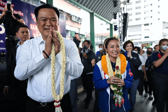 当不成总理了?泰国军方亮明态度<strong></p>
<p>原油期货配资</strong>,遭洪森“背刺”,佩通坦面临下台