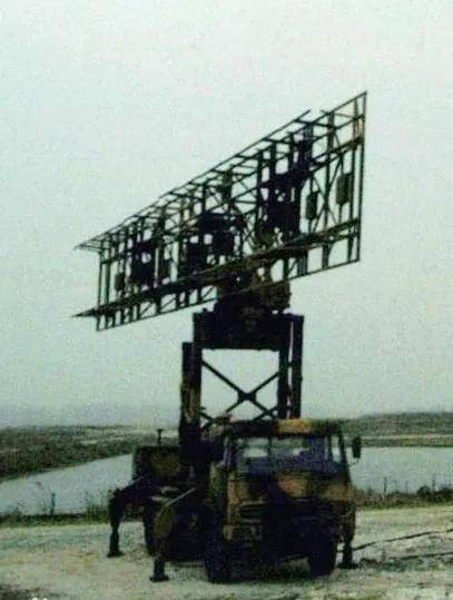 B-2横穿中国轰炸伊朗<strong></p>
<p>原油闪点</strong>,中国雷达没有发现?这是正常人想出来的?