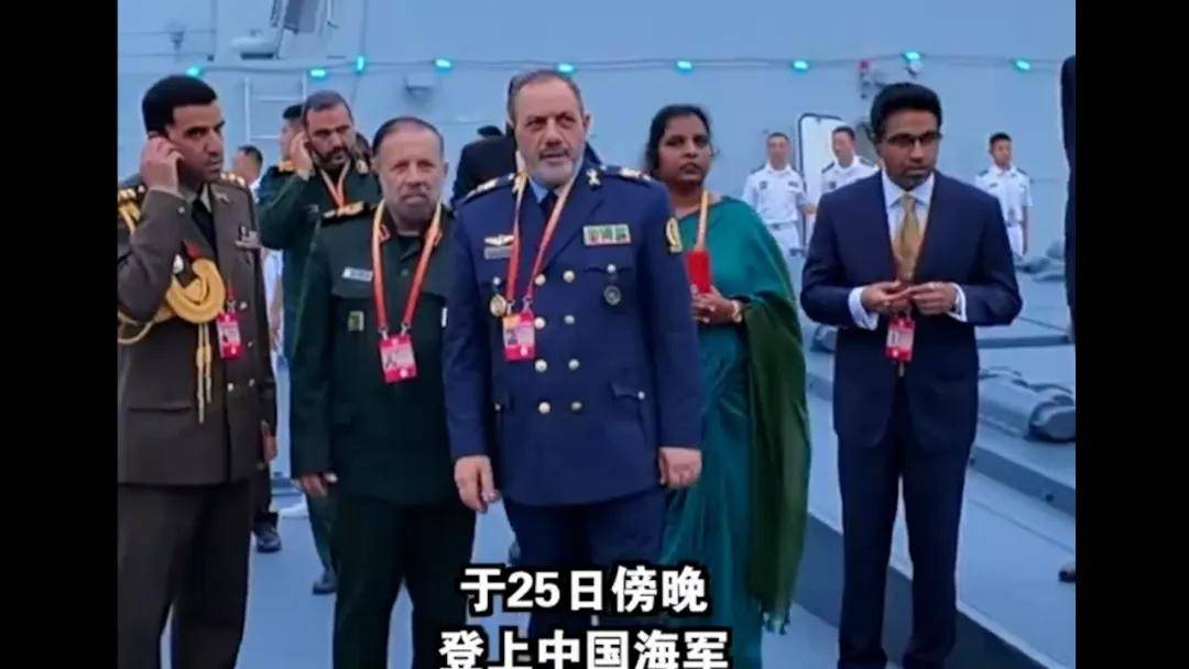 俄媒爆料！伊朗放弃苏-35改买歼-10C<strong></p>
<p>原油闪点</strong>，引进地下生产线？