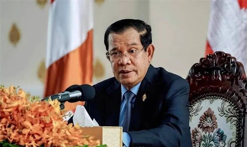 洪森直接摊牌了<strong></p>
<p>原油闪点</strong>,泰国总理不换人,柬埔寨就不会与泰国握手言和