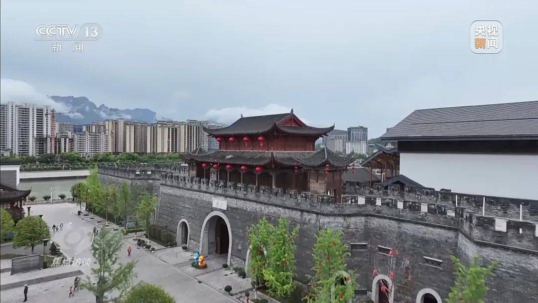 “决策失误”亏损超10亿元<strong></p>
<p>原油闪点</strong>! 谁来担责?如何整改?