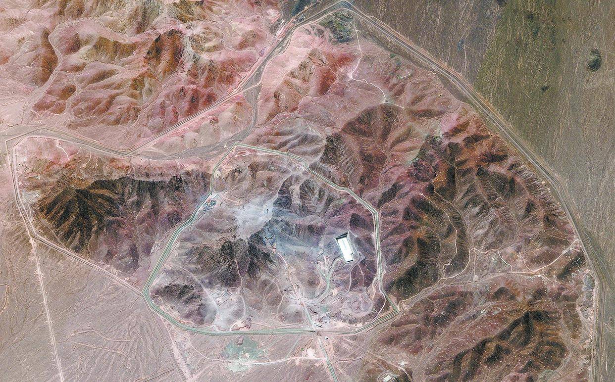 涉伊核机密情报再泄露<strong></p>
<p>原油加盟</strong>,白宫急了