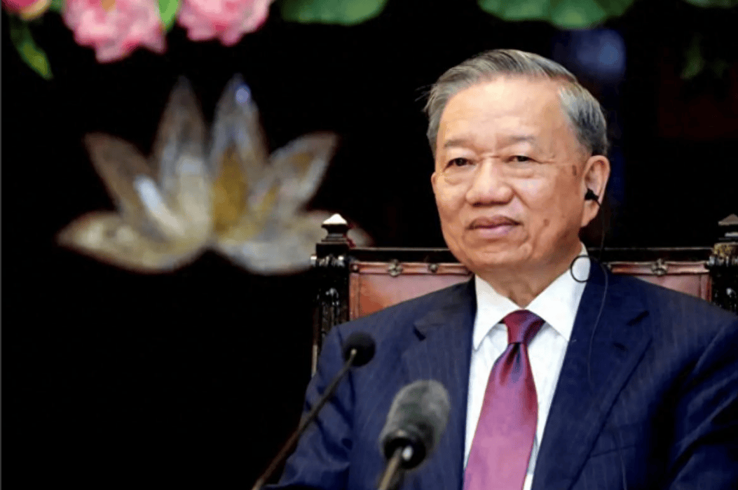 越南恩将仇报<strong></p>
<p>中原油田总医院</strong>，与美达成协议后，宣布对华加税5年，还要提前生效！