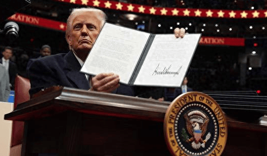 特朗普对中国说话算话<strong></p>
<p>中原油田总医院</strong>，8艘满载巨轮直奔中国，中美形势已逆转