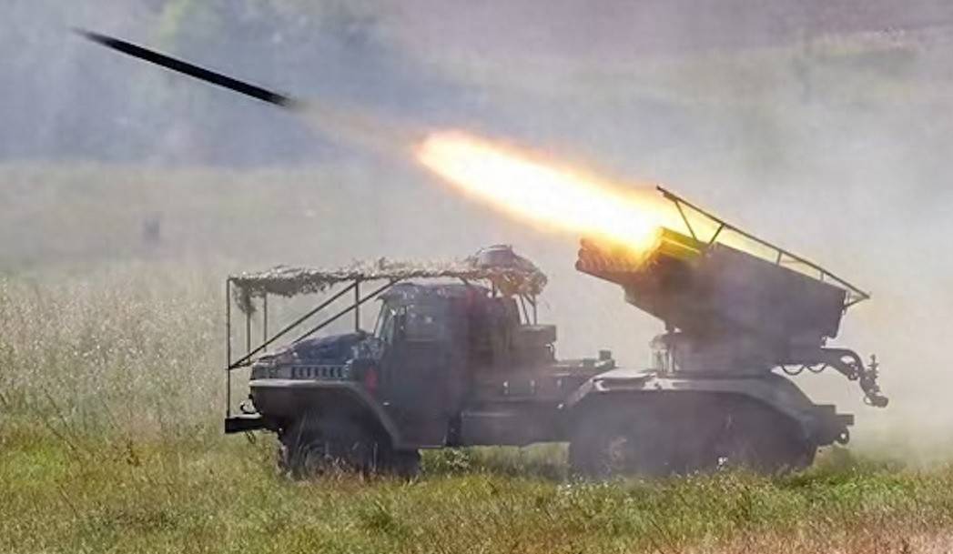 30国联军即将集结完毕，罗马尼亚率先发兵，普京划定的红线被冲垮，港口区域爆发激战