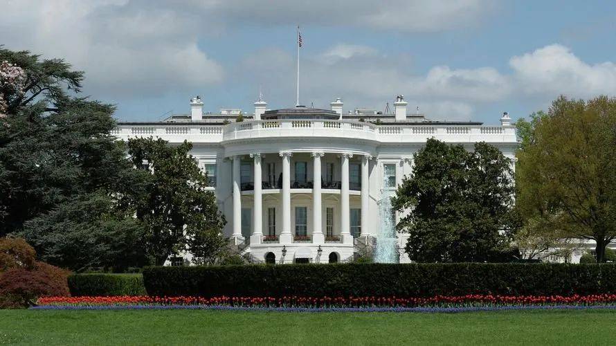 中美外长已谈完<strong></p>
<p>进口原油关税</strong>,王毅回国前,鲁比奥送中国的一句话,暴露底牌不多了