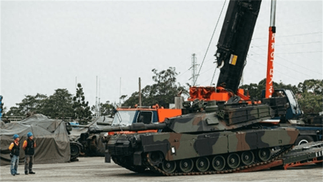 脱下军服<strong></p>
<p>进口原油关税</strong>,400多名美军登陆台岛!不管谁来都挡不住解放军利剑