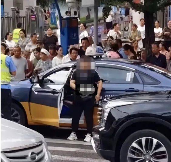 贵州道真县通报“8岁女童被车撞亡”：司机已被刑拘<strong></p>
<p>期货原油交易时间</strong>，不存在二次碾压