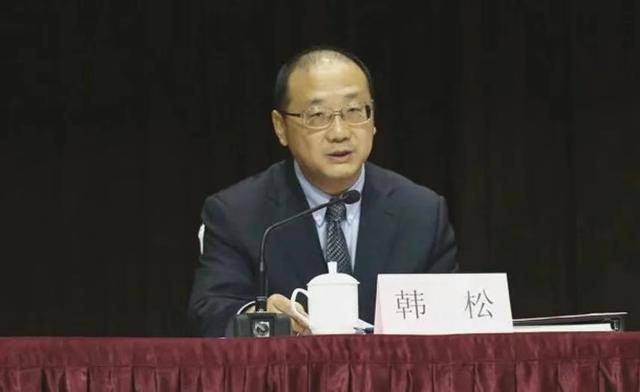 又打一“虎”<strong></p>
<p>布伦特原油走势</strong>！副部级高官任上落马