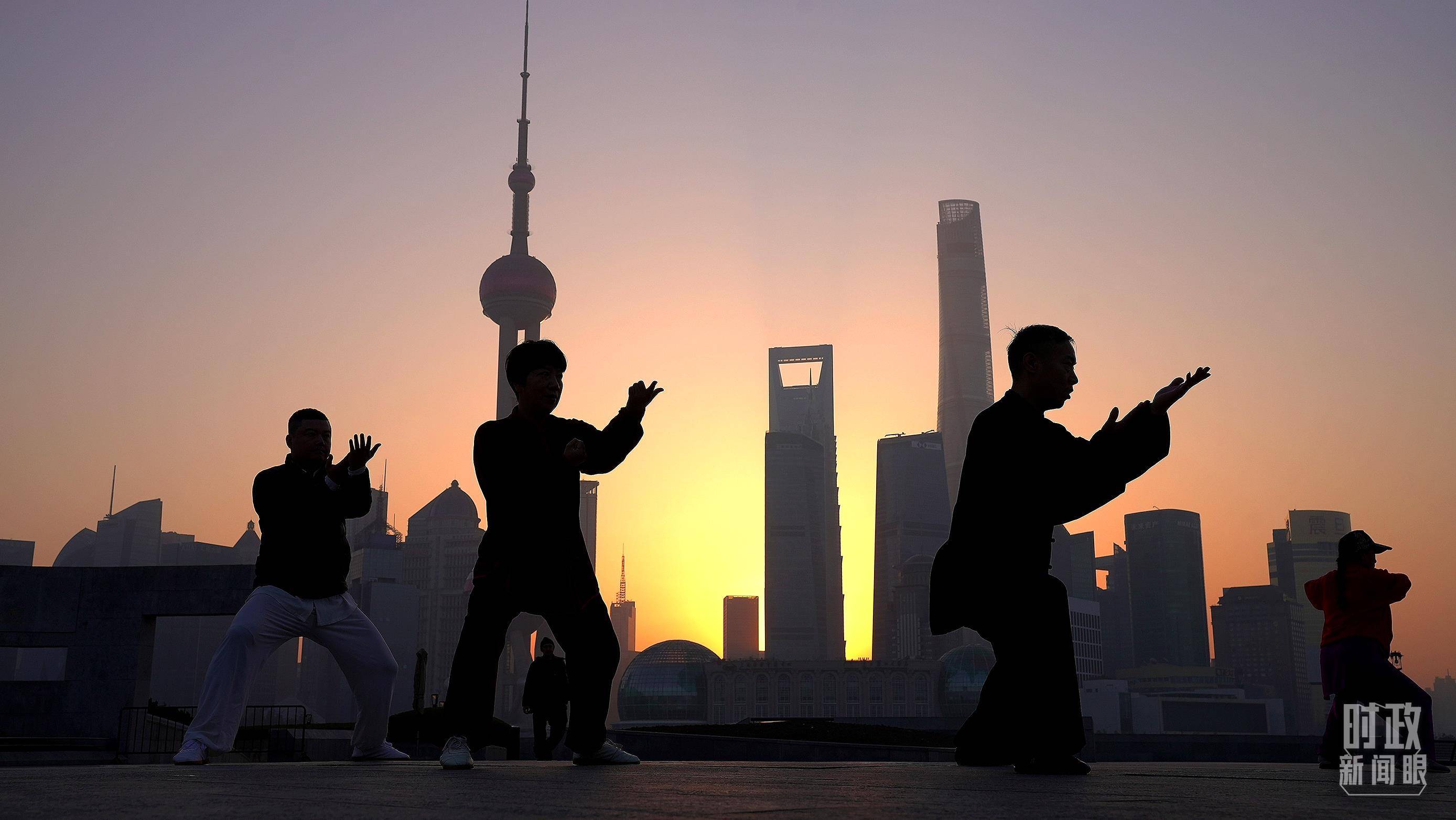 时政新闻眼丨如何建设现代化人民城市<strong></p>
<p>布伦特原油走势</strong>?习近平在这次会议上指明方向