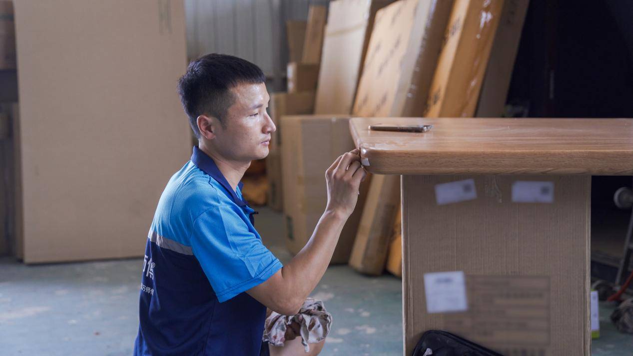 走近万师傅“金牌维修师”:择一事爱一生