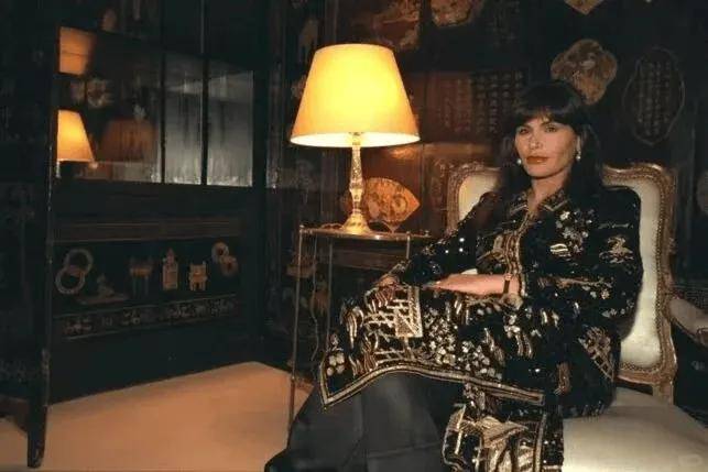 一个日本富二代<strong></p>
<p>布伦特原油走势</strong>,花7000万买了个二手铂金包,内幕是……