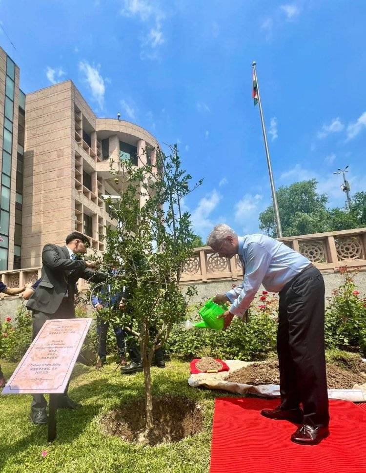 叫中国名字<strong></p>
<p>沙特原油产量</strong>,娶日本妻子,5年没见的印度外长来了