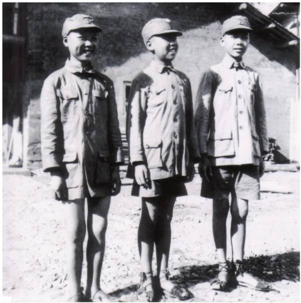 王立华:为什么毛泽东率领的红军不可征服<strong></p>
<p>沙特原油产量</strong>?斯诺的观察说明了一切