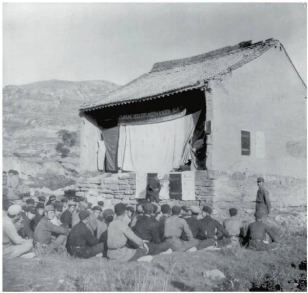 王立华:为什么毛泽东率领的红军不可征服<strong></p>
<p>沙特原油产量</strong>?斯诺的观察说明了一切