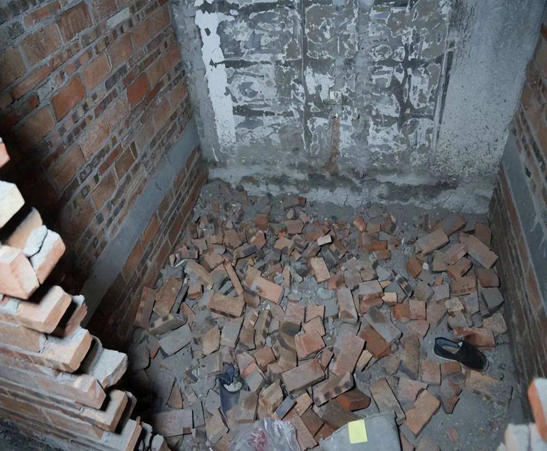 3人高坠身亡<strong></p>
<p>沙特原油产量</strong>!深圳官方发布较大事故调查报告