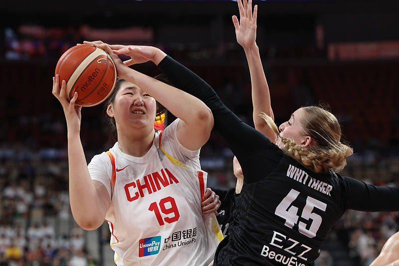 “碾压”内线的张子宇频遭对手小动作针对<strong></p>
<p>沙特原油产量</strong>，韩旭提醒不要掉入“情绪陷阱”