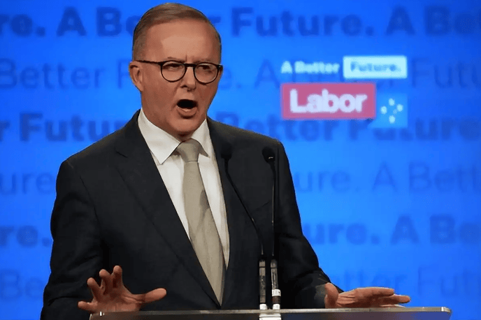 中澳签了<strong></p>
<p>全球原油产量</strong>,澳总理离京前,对华做重大承诺,澳方已看透美国“真面目”