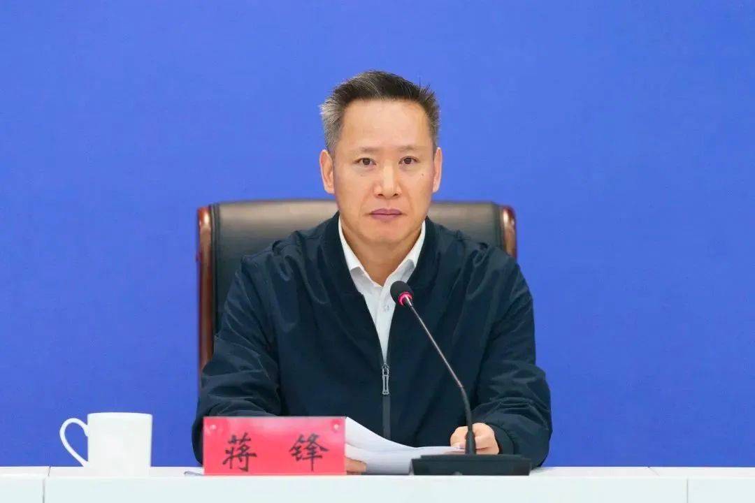 常州人蒋锋履新无锡市代市长;原市长赵建军因工作变动辞职