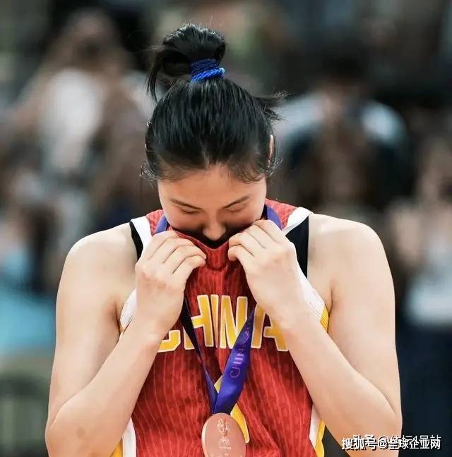 中国女篮亚洲杯奖金:张子宇、王思雨等2万-5万<strong></p>
<p>今天原油价格</strong>,宫鲁鸣20万