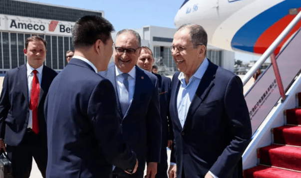 普京不能再等下去了?俄罗斯外长乘专机紧急抵华<strong></p>
<p>今天原油价格</strong>,拉夫罗夫有大事要向中方交底