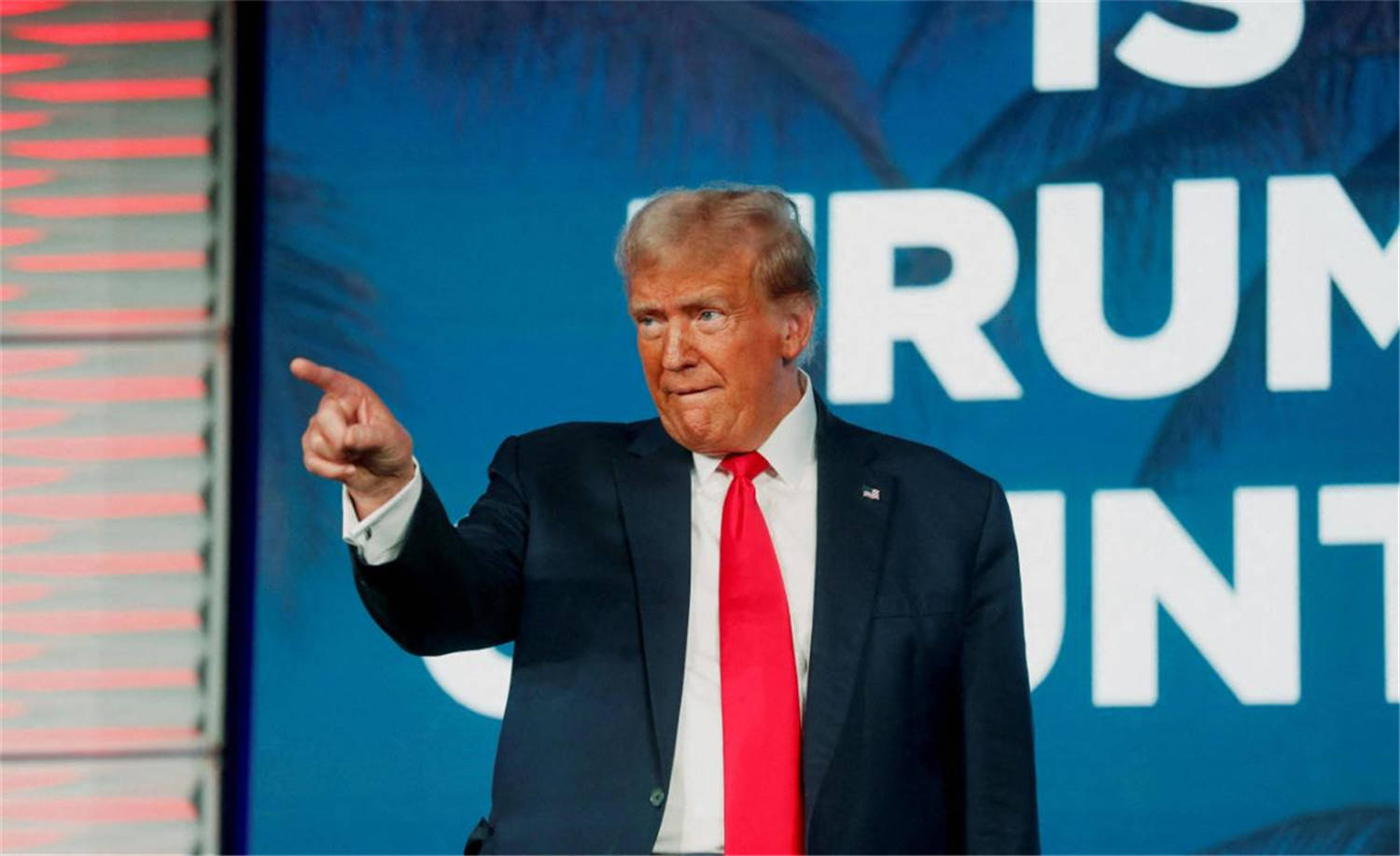 中美最关键一战打响<strong></p>
<p>国际期货原油</strong>,战书提前送达北京,中方拒绝就加500%关税