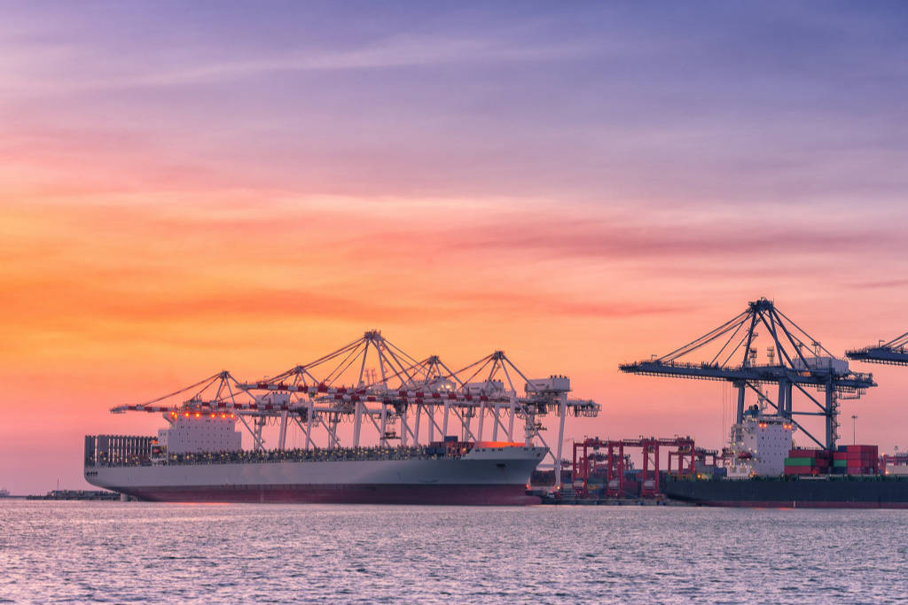 外贸十强市大洗牌:深圳重回第一<strong></p>
<p>国际期货原油</strong>,东莞夺回第五